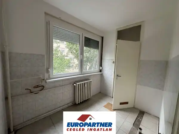 Eladó panellakás, Cegléd 2 szoba 54 m² 45.5 M Ft
